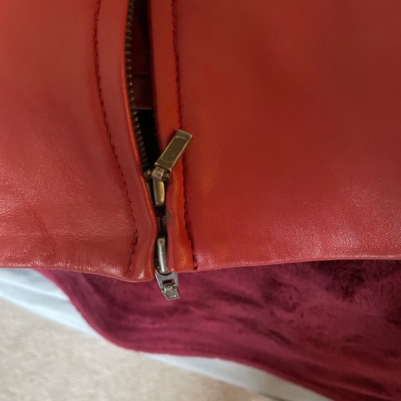 Danier Women's Vibrant Red Leather Jacket - Picture 4 of 7